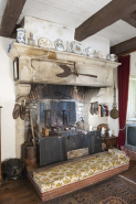 Cheminée du salon. © Région Bourgogne-Franche-Comté, Inventaire du patrimoine