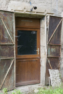 Façade latérale droite de la maison, détail de la baie en accolade modifiée. © Région Bourgogne-Franche-Comté, Inventaire du patrimoine