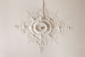 Le salon, détail du décor du plafond. © Région Bourgogne-Franche-Comté, Inventaire du patrimoine