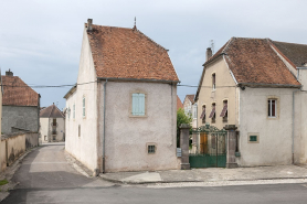 Vue d'ensemble à l'angle de la rue Bayard et de la place de la République. © Région Bourgogne-Franche-Comté, Inventaire du patrimoine