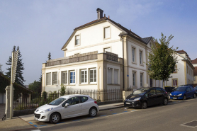 Façades antérieure et latérale gauche, avec l'atelier. © Région Bourgogne-Franche-Comté, Inventaire du patrimoine