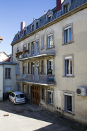 Façade postérieure, de trois quarts droite. © Région Bourgogne-Franche-Comté, Inventaire du patrimoine
