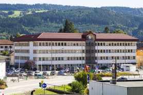 Usine : façades antérieure et latérale gauche. © Région Bourgogne-Franche-Comté, Inventaire du patrimoine