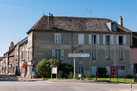 Vue ouest de l'ancien hôtel du Cheval Blanc © Région Bourgogne-Franche-Comté, Inventaire du patrimoine