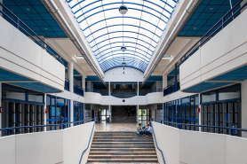Vue intérieure des niveaux supérieurs vers le sud-est. © Région Bourgogne-Franche-Comté, Inventaire du patrimoine