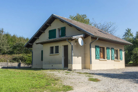 Angle sud-ouest du logement. © Région Bourgogne-Franche-Comté, Inventaire du patrimoine