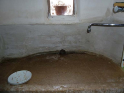 Détail de la pierre d'évier © Région Bourgogne-Franche-Comté, Inventaire du patrimoine