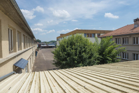 La cour vue de l'externat atelier. © Région Bourgogne-Franche-Comté, Inventaire du patrimoine