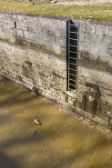 Mur latéral du canal. © Région Bourgogne-Franche-Comté, Inventaire du patrimoine
