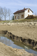 Le chenal de navigation mis hors d'eau. © Région Bourgogne-Franche-Comté, Inventaire du patrimoine