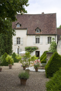 Façade postérieure donnant sur le jardin. © Région Bourgogne-Franche-Comté, Inventaire du patrimoine