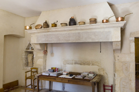 Cheminée de la cuisine. © Région Bourgogne-Franche-Comté, Inventaire du patrimoine
