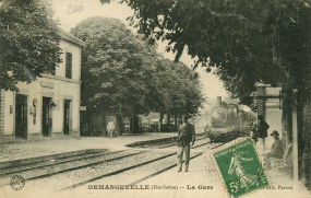Demangevelle : la gare. Carte postale © Région Bourgogne-Franche-Comté, Inventaire du patrimoine