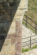 Traces d'usure dans les maçonneries de l'écluse (aval). © Région Bourgogne-Franche-Comté, Inventaire du patrimoine