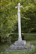 Croix située à la sortie du village en direction de Vauvillers. © Région Bourgogne-Franche-Comté, Inventaire du patrimoine