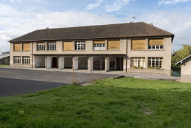 Mairie, ancienne mairie école, ancienne poste. Vue de la façade sud. © Région Bourgogne-Franche-Comté, Inventaire du patrimoine