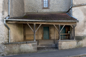 Détail de l'entrée rue Billecard. © Région Bourgogne-Franche-Comté, Inventaire du patrimoine