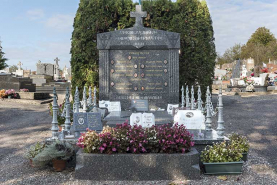 Mausolée de la seconde guerre mondiale. © Région Bourgogne-Franche-Comté, Inventaire du patrimoine
