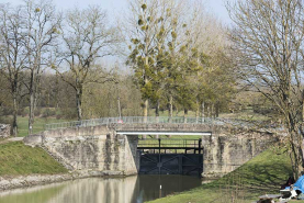 La porte de garde. © Région Bourgogne-Franche-Comté, Inventaire du patrimoine