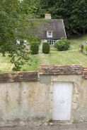 Maison rue du Château (cadastrée 1996 B 243) qui a abrité l’atelier du peintre Marcel Bellini, fils d’Ettore Bellini. © Région Bourgogne-Franche-Comté, Inventaire du patrimoine
