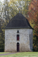 La tour tranchée. © Région Bourgogne-Franche-Comté, Inventaire du patrimoine