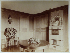 Le pavillon. Photographie de Gaston de Landreville dit Vedastus représentant l'intérieur du pavillon. © Région Bourgogne-Franche-Comté, Inventaire du patrimoine