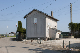 Maison garde-barrière de la commune. © Région Bourgogne-Franche-Comté, Inventaire du patrimoine