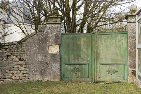 Ancienne entrée. © Région Bourgogne-Franche-Comté, Inventaire du patrimoine