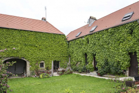 Les façades postérieures. © Région Bourgogne-Franche-Comté, Inventaire du patrimoine