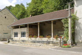 Fontaine, lavoir et abreuvoir, rue de la Fontenotte. © Région Bourgogne-Franche-Comté, Inventaire du patrimoine