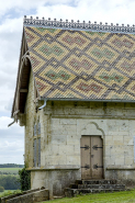 Détail : porte d'entrée. © Région Bourgogne-Franche-Comté, Inventaire du patrimoine