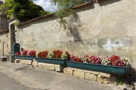 Fontaine-abreuvoirs, 4 rue de la Garenne. © Région Bourgogne-Franche-Comté, Inventaire du patrimoine
