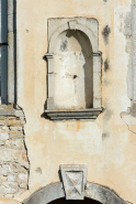 Façade principale de la chapelle, détail de la niche © Région Bourgogne-Franche-Comté, Inventaire du patrimoine