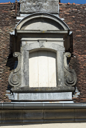 Détail d'une lucarne. © Région Bourgogne-Franche-Comté, Inventaire du patrimoine
