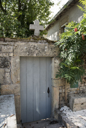 Entrée de l'ancienne maison des soeurs, ancienne maison d'école des fllles. © Région Bourgogne-Franche-Comté, Inventaire du patrimoine