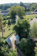 Portail d'entrée au château, situé rue du château, à l'Ouest, en direction de l'ancien couvent. © Région Bourgogne-Franche-Comté, Inventaire du patrimoine