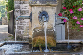 Fontaine © Région Bourgogne-Franche-Comté, Inventaire du patrimoine