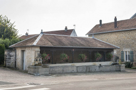 Fontaine © Région Bourgogne-Franche-Comté, Inventaire du patrimoine