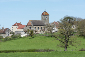 Vue d'ensemble depuis le sud-ouest. © Région Bourgogne-Franche-Comté, Inventaire du patrimoine