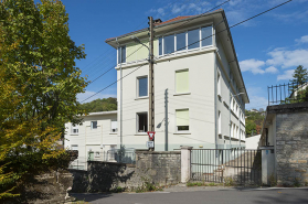 Pignon ouest et façade postérieure. © Région Bourgogne-Franche-Comté, Inventaire du patrimoine