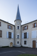 La tour dans la cour de l'ancien orphelinat. © Région Bourgogne-Franche-Comté, Inventaire du patrimoine