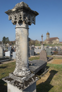 L'église vue depuis le cimetière. © Région Bourgogne-Franche-Comté, Inventaire du patrimoine