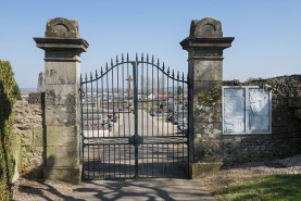 Entrée du cimetière © Région Bourgogne-Franche-Comté, Inventaire du patrimoine