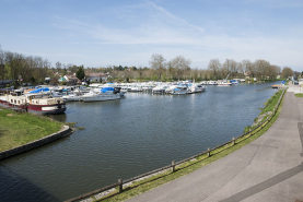 Le port de plaisance. © Région Bourgogne-Franche-Comté, Inventaire du patrimoine