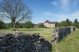 La façade orientale de la maison forte. © Région Bourgogne-Franche-Comté, Inventaire du patrimoine