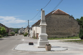 Vue d'ensemble, face postérieure. © Région Bourgogne-Franche-Comté, Inventaire du patrimoine