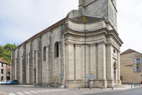 Le mur latéral ouest de l'édifice. © Région Bourgogne-Franche-Comté, Inventaire du patrimoine