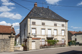 La façade antérieure. © Région Bourgogne-Franche-Comté, Inventaire du patrimoine