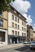 Façade antérieure, de trois quarts gauche. © Région Bourgogne-Franche-Comté, Inventaire du patrimoine