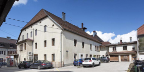 Maison : façades latérale droite et postérieure. © Région Bourgogne-Franche-Comté, Inventaire du patrimoine